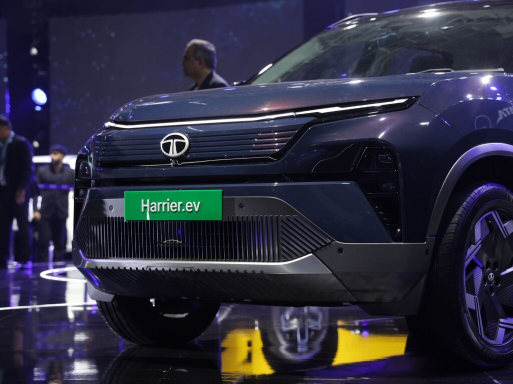 Harrier EV front grill