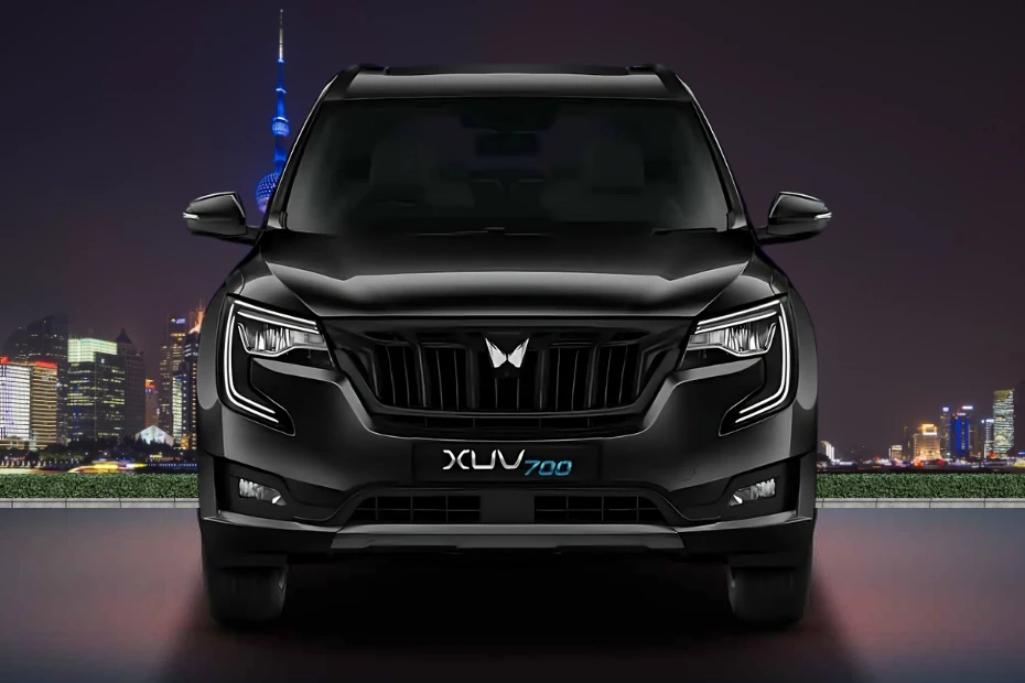 Mahindra XEV 9e vs. XUV700: Feature Comparison