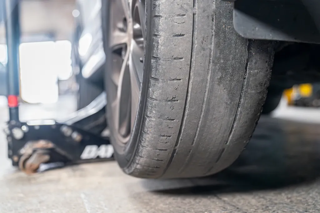 Signs Your Wheel Alignment is Off