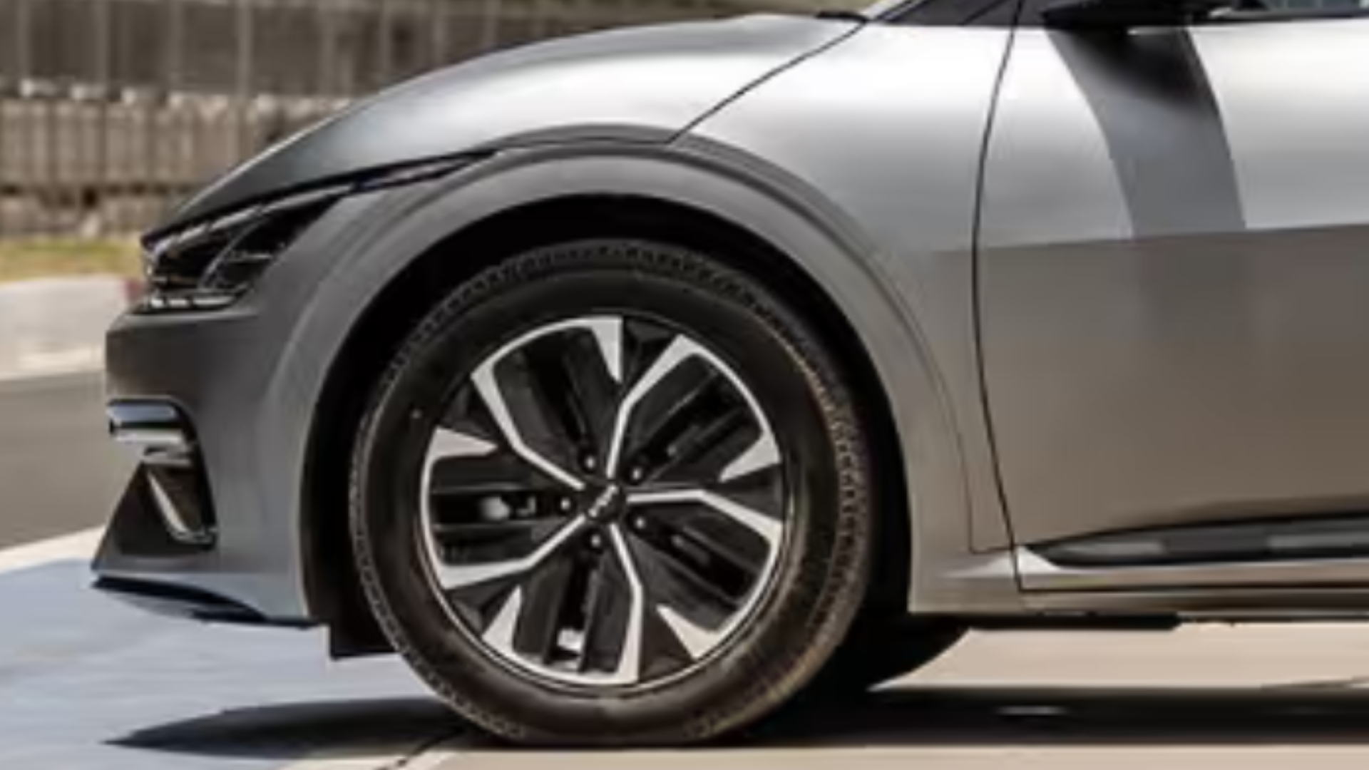 Kia EV6 Old Model Steering Wheel Design