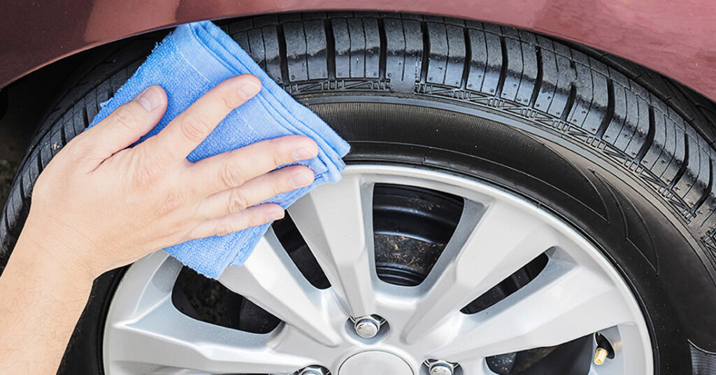 Clean Your Tires