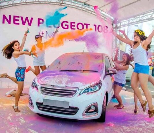 How to Clean Holi Colors from Leather and Fabric Car Seats