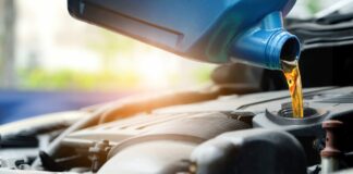 6 Warning Signs Your Car Needs an Oil Change ASAP