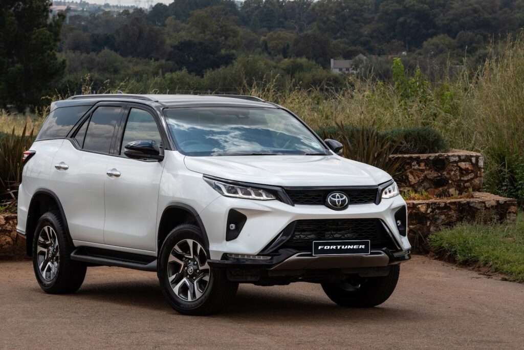 Toyota Fortuner The Beast That Holds Its Ground
